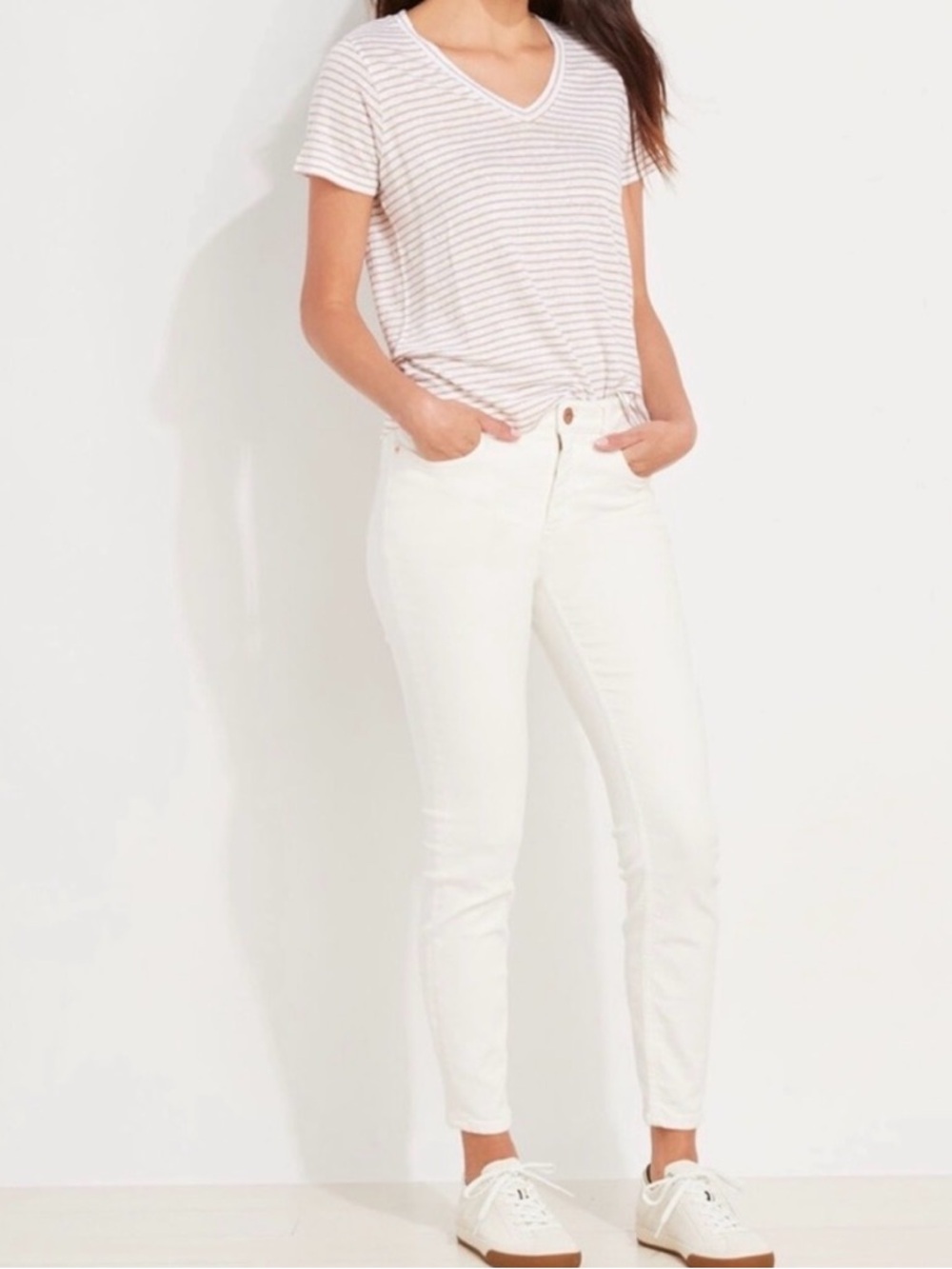 Vineyard Vines White Ankle Slim Jeans